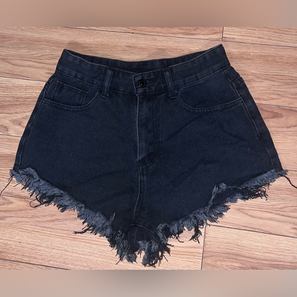 SHEIN flame embroidered denim shorts - Picture 2 of 4